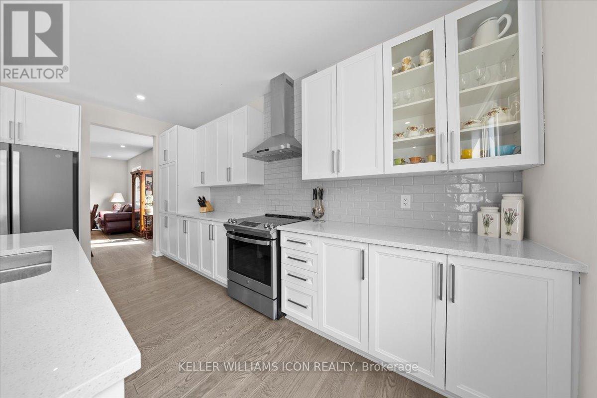 352 Cloyne Crescent, Ottawa, Ontario  K2J 6W4 - Photo 14 - X13231132