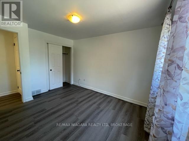Upper - 6307 Carolyn Avenue, Niagara Falls, Ontario  L2E 5H6 - Photo 19 - X13231090