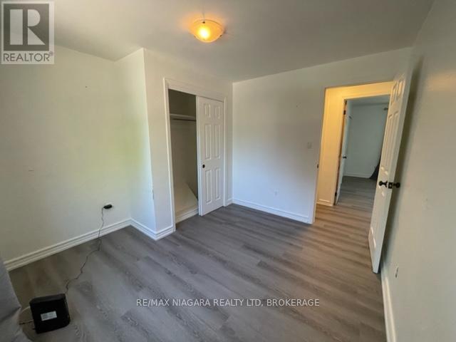 Upper - 6307 Carolyn Avenue, Niagara Falls, Ontario  L2E 5H6 - Photo 23 - X13231090