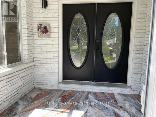 Upper - 6307 Carolyn Avenue, Niagara Falls, Ontario  L2E 5H6 - Photo 6 - X13231090