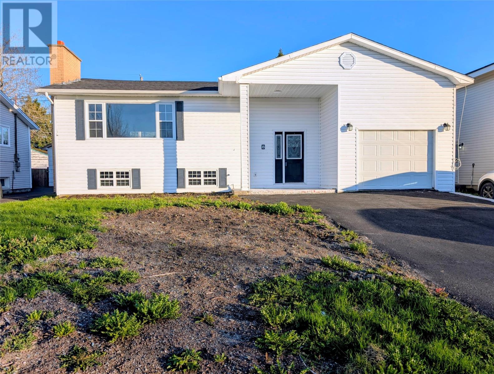 8 Gordon Street, Gander, Newfoundland & Labrador  A1V 1Z9 - Photo 2 - 1295240