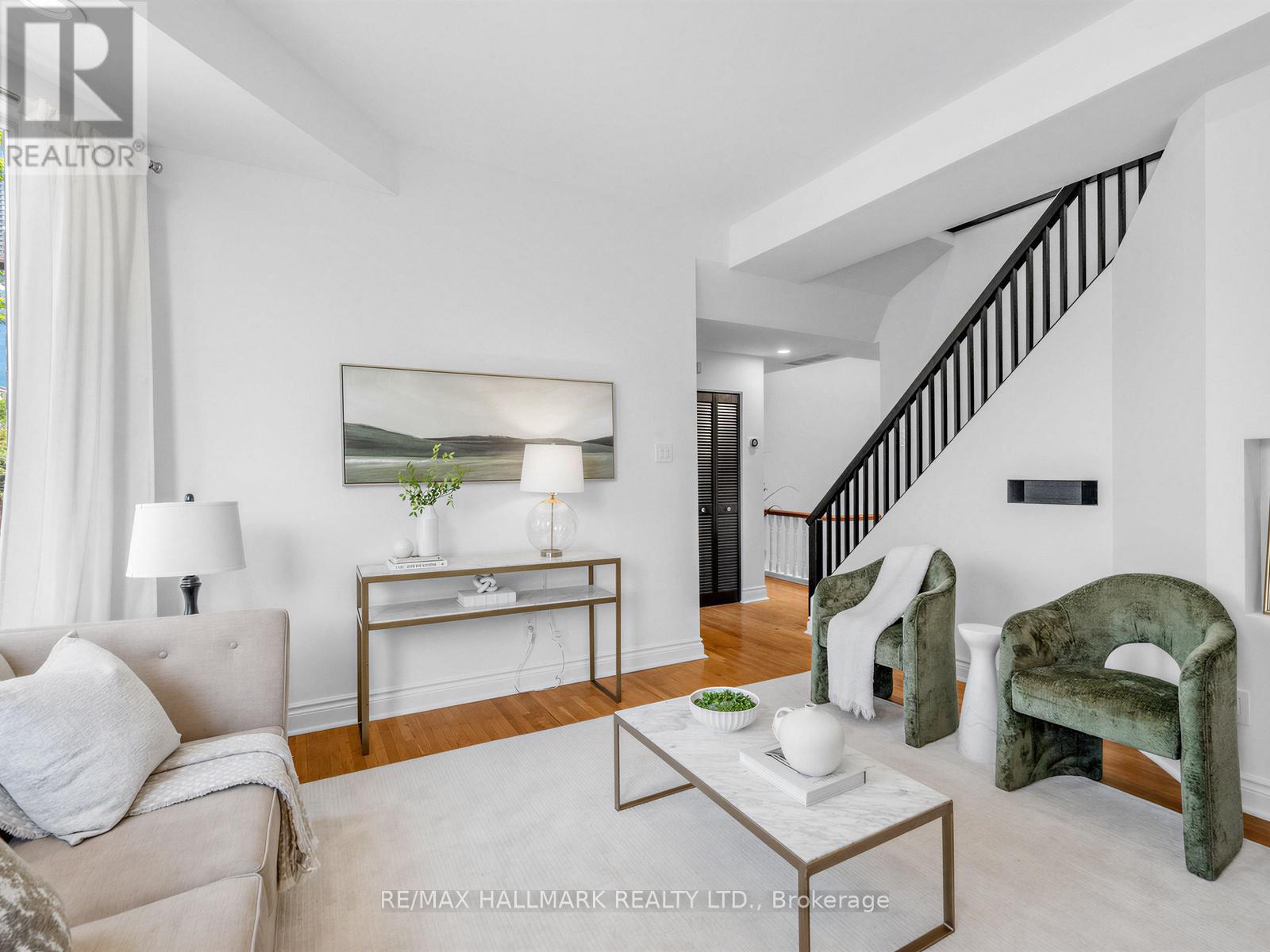 25 Grange Avenue, Toronto, Ontario  M5T 1C6 - Photo 24 - C13231124