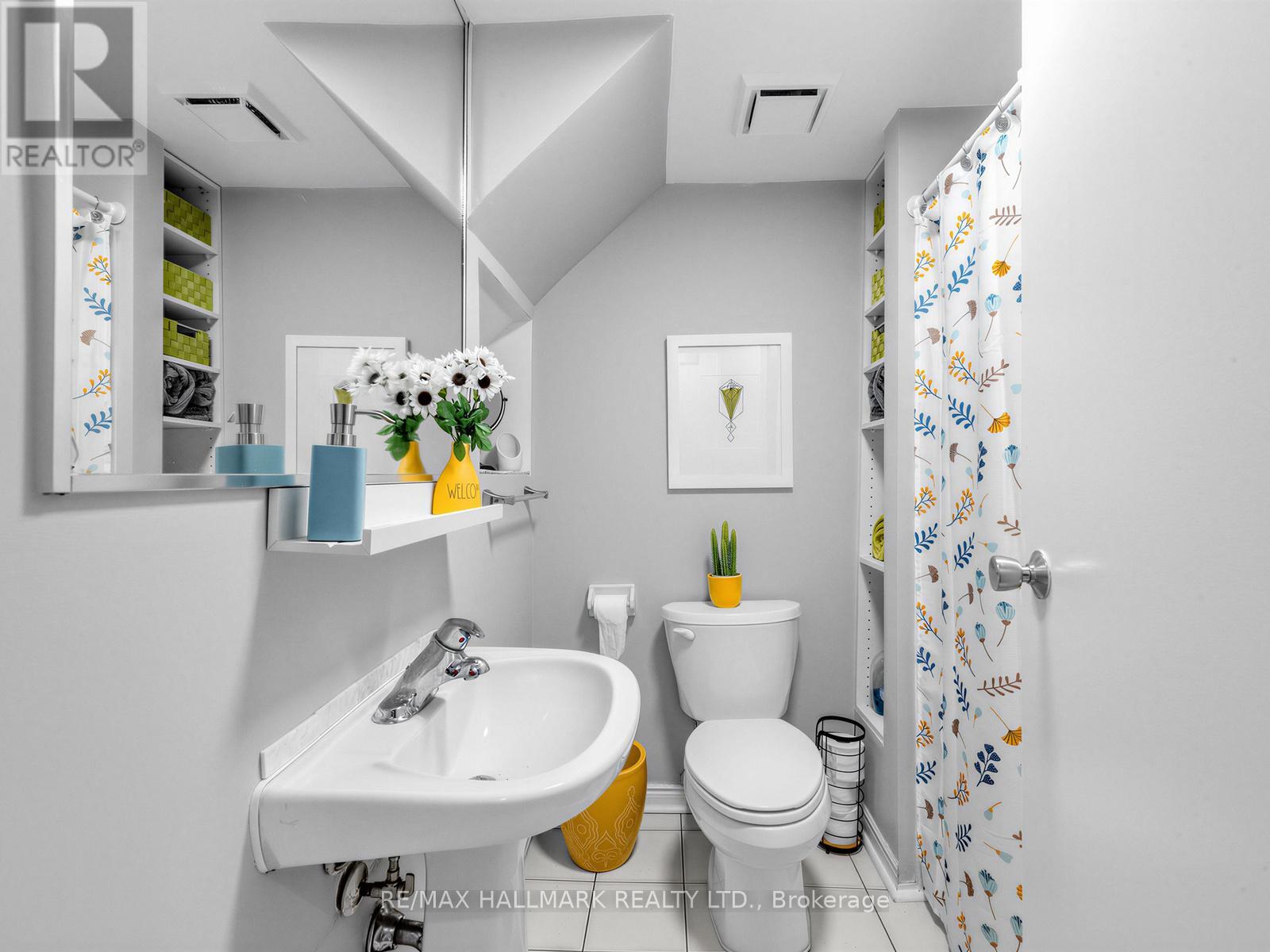25 Grange Avenue, Toronto, Ontario  M5T 1C6 - Photo 34 - C13231124