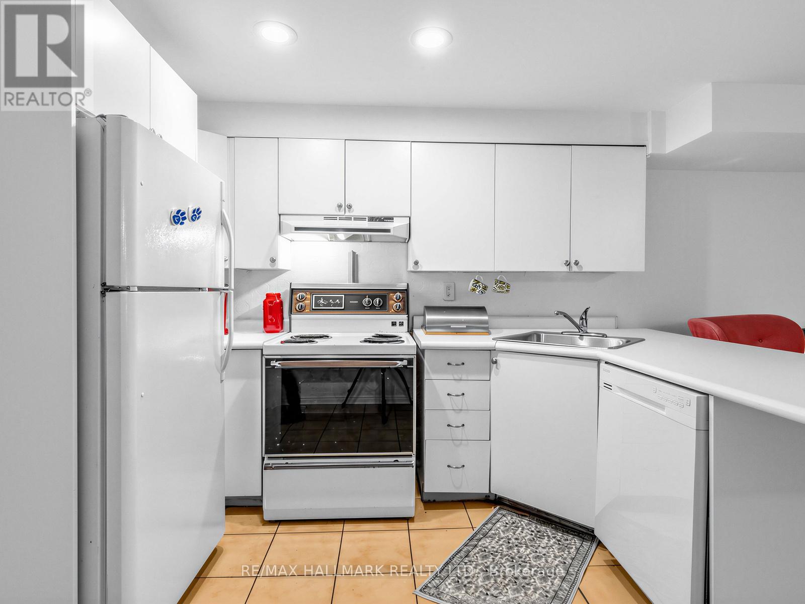 25 Grange Avenue, Toronto, Ontario  M5T 1C6 - Photo 36 - C13231124
