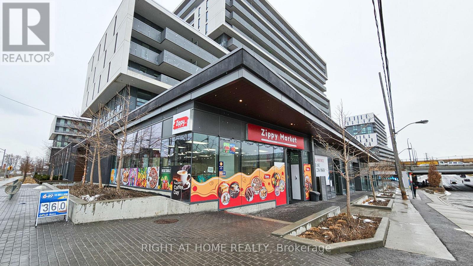 101 - 118 Varna Drive, Toronto, Ontario  M6A 1N3 - Photo 25 - C13231154