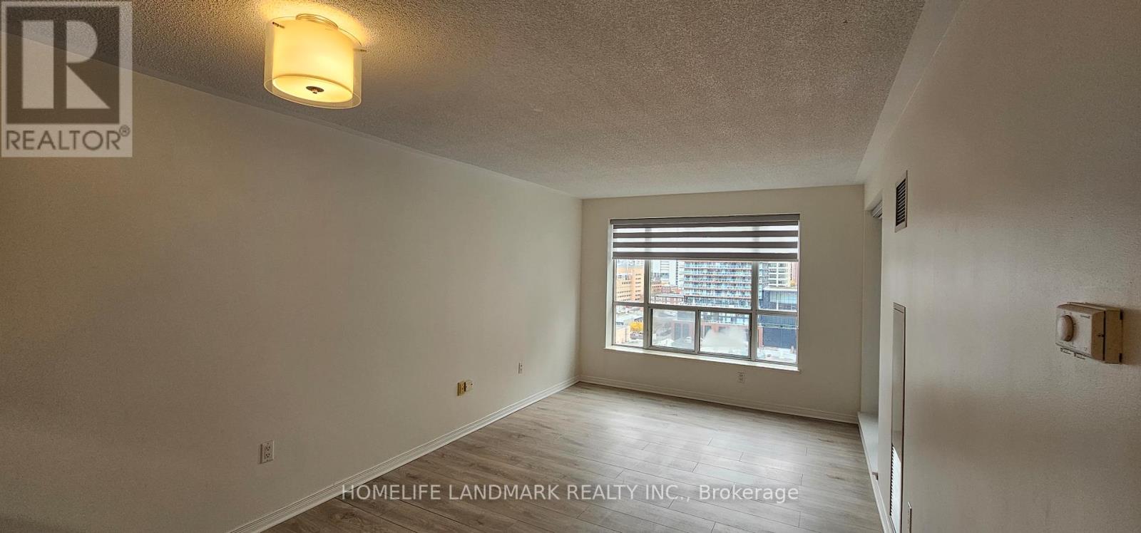 1402 - 887 Bay Street, Toronto, Ontario  M5S 3K4 - Photo 11 - C13231160