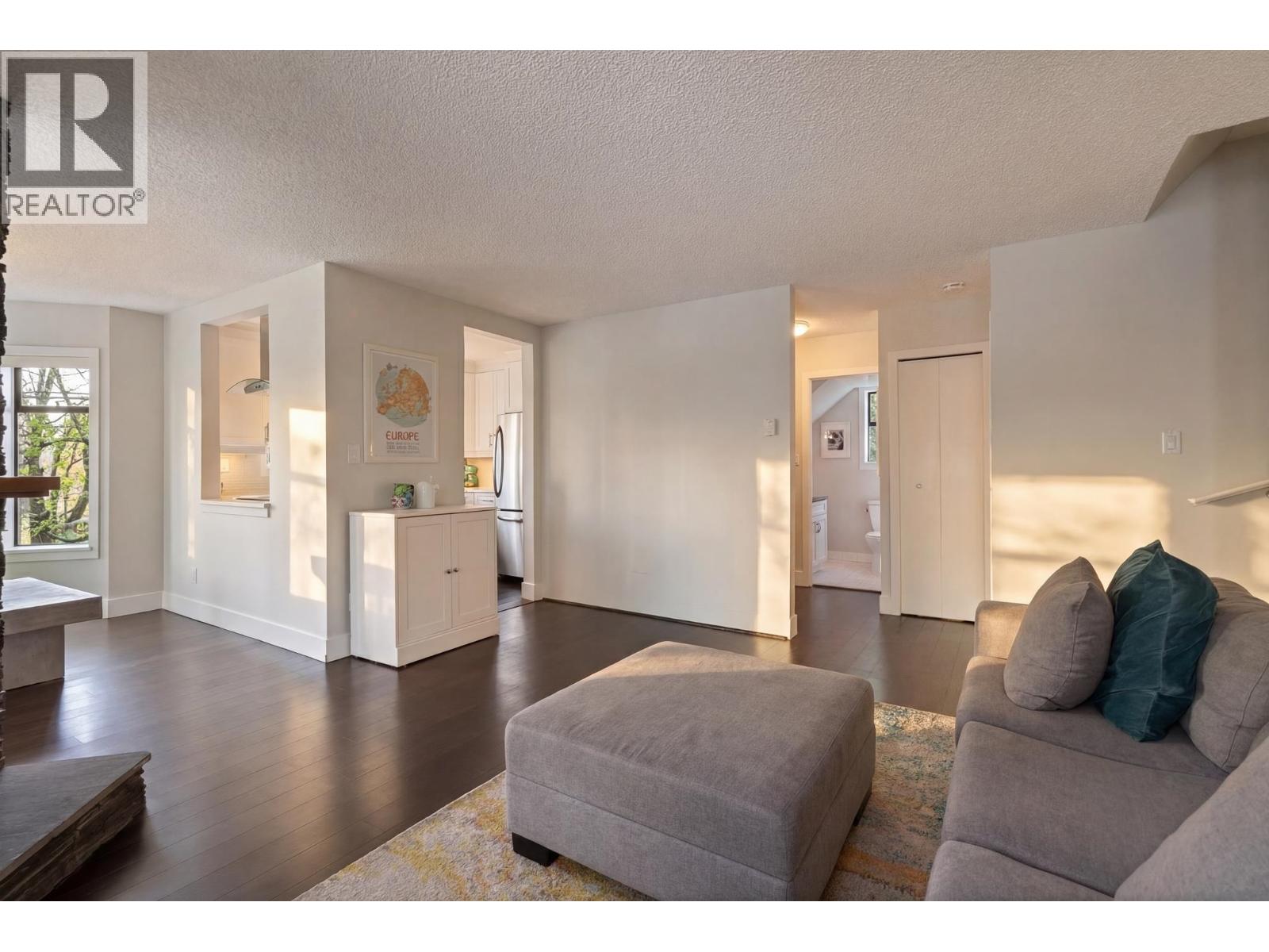 2427 W 6th Avenue, Vancouver, British Columbia  V6K 1W2 - Photo 16 - R3131313