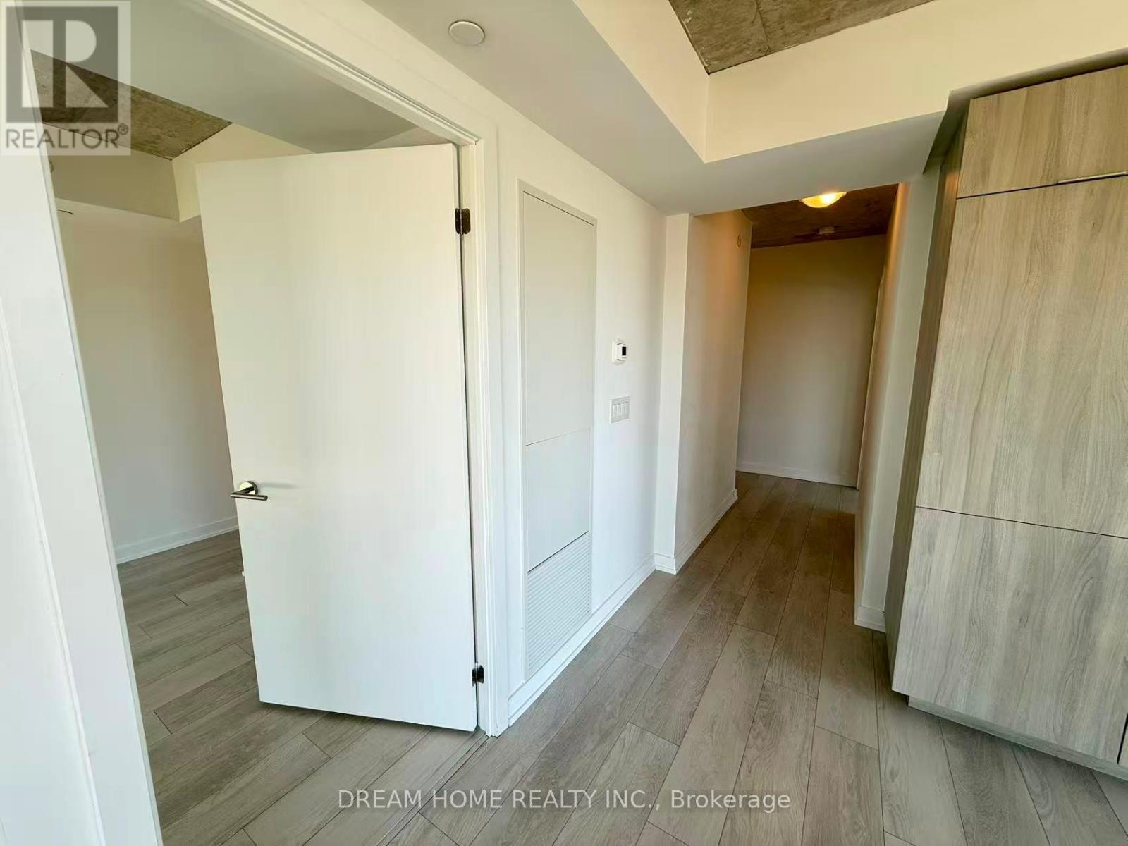 807 - 47 Mutual Street, Toronto, Ontario  M5B 0C6 - Photo 5 - C12942284