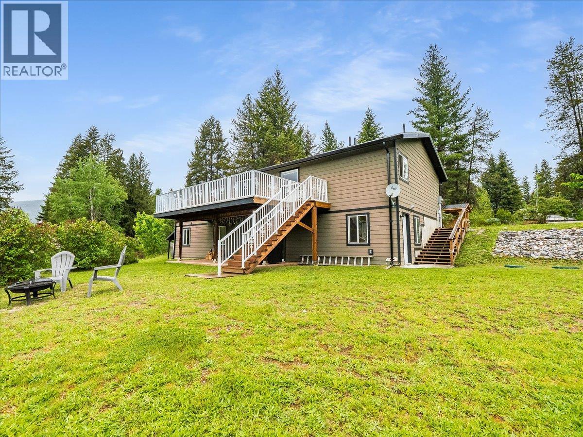 3752 Krestova Cemetery Road, Krestova, British Columbia  V0G 1H2 - Photo 13 - 10386320