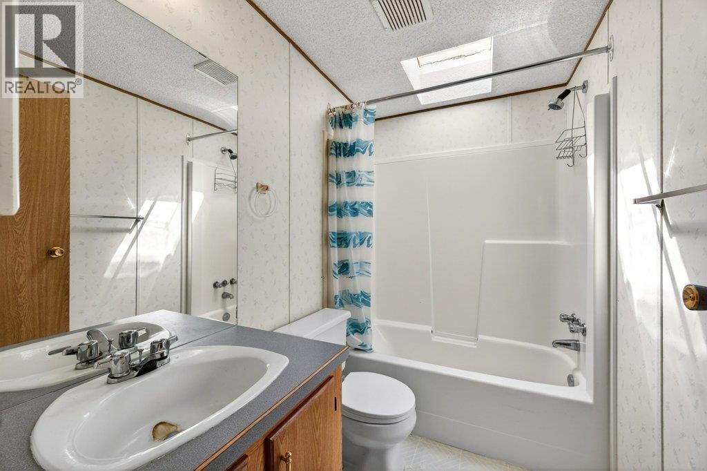 2930 Brown Road Unit# 39, Salmon Arm, British Columbia  V1E 4M1 - Photo 31 - 10388960