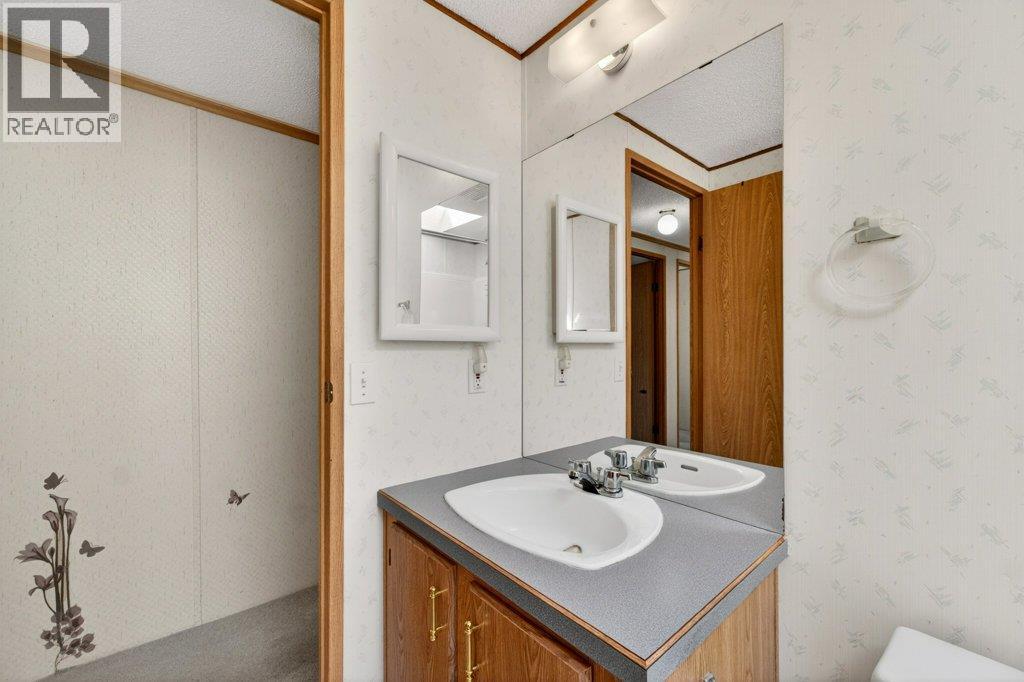 2930 Brown Road Unit# 39, Salmon Arm, British Columbia  V1E 4M1 - Photo 32 - 10388960