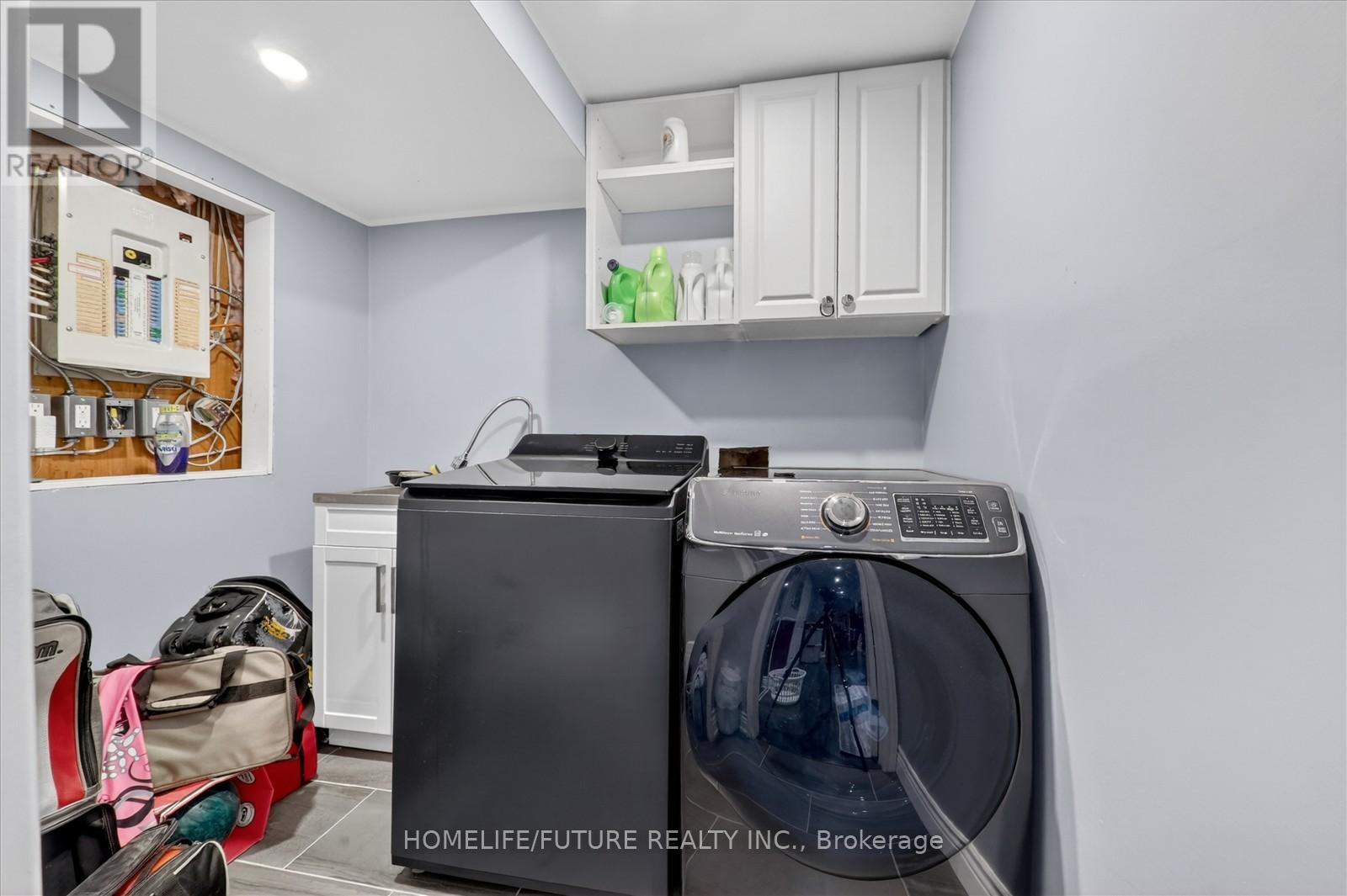 731 Swan Place, Pickering, Ontario  L1X 2V7 - Photo 16 - E13219476