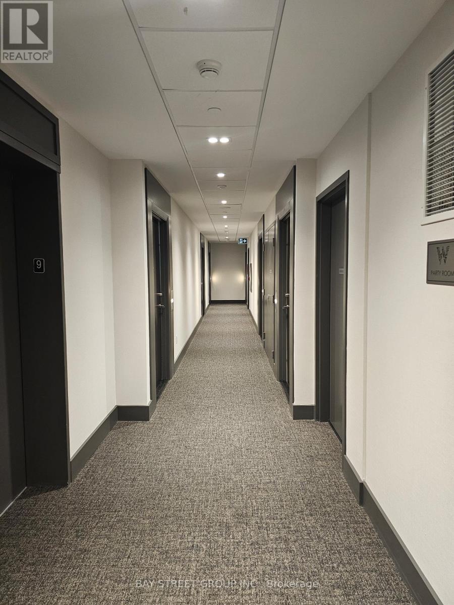 817e - 8868 Yonge Street, Richmond Hill, Ontario  L4C 1Z8 - Photo 22 - N13231052