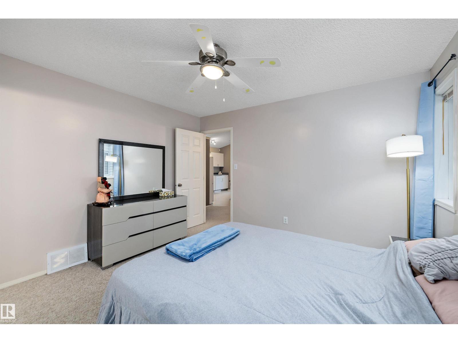 9210 163 Av Nw, Edmonton, Alberta  T5Z 3M8 - Photo 23 - E4491362