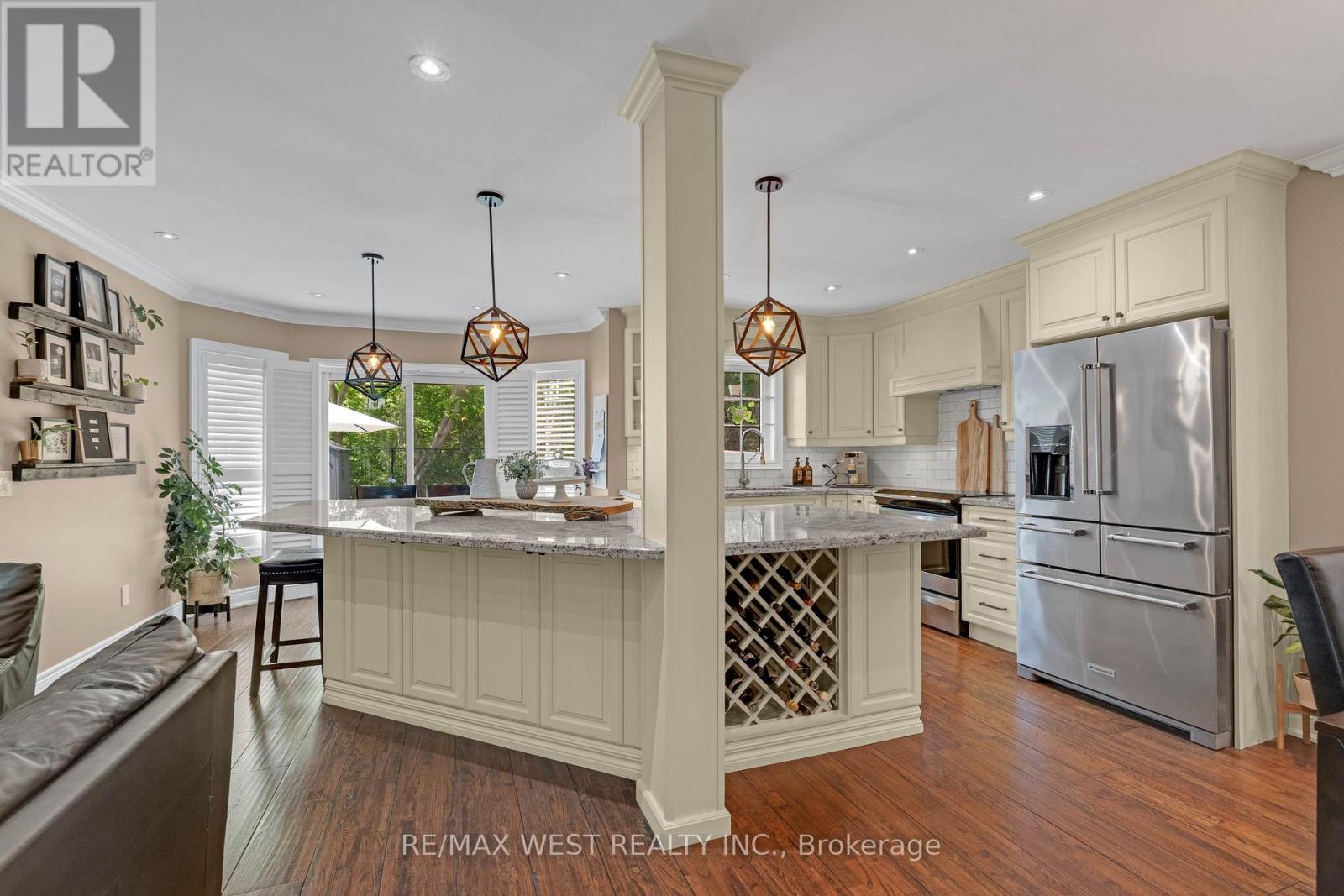 34 Crestridge Drive, Caledon, Ontario  L7E 2T7 - Photo 6 - W13216996