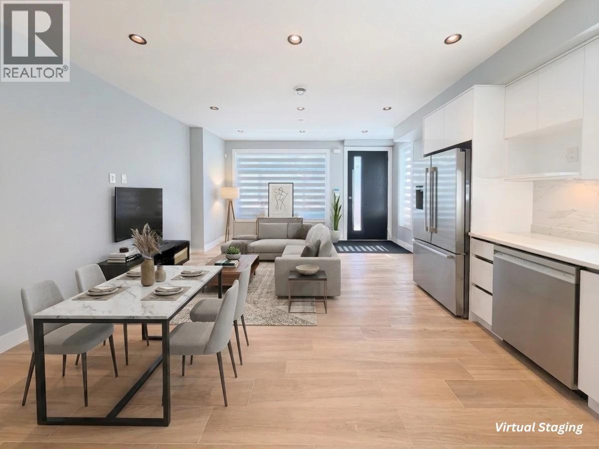 1 2557 W King Edward Avenue, Vancouver, British Columbia  V6L 1T5 - Photo 2 - R3131211