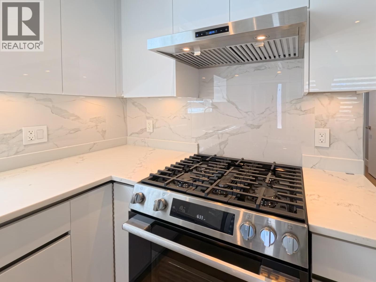 1 2557 W King Edward Avenue, Vancouver, British Columbia  V6L 1T5 - Photo 8 - R3131211