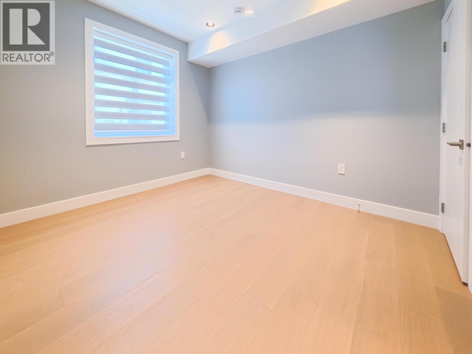 1 2557 W King Edward Avenue, Vancouver, British Columbia  V6L 1T5 - Photo 12 - R3131211