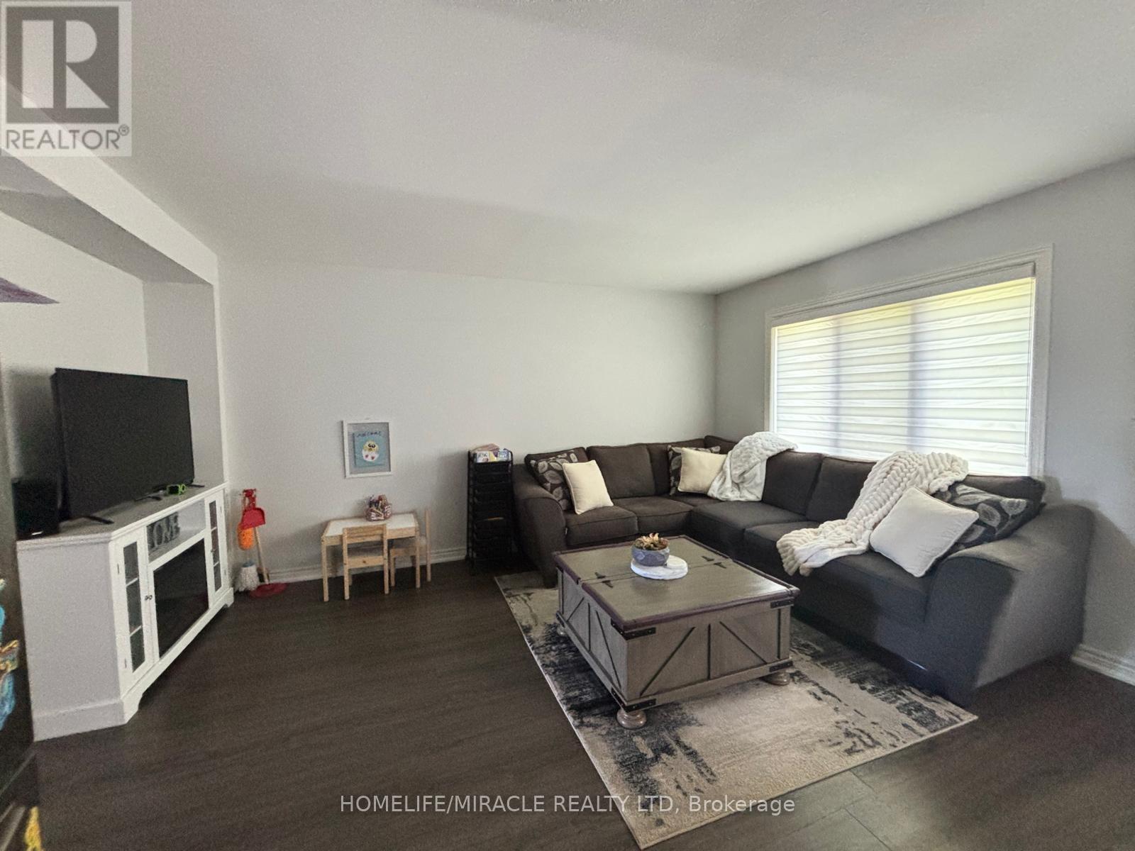 76 Haney Drive, Thorold, Ontario  L2V 0G6 - Photo 7 - X13231148