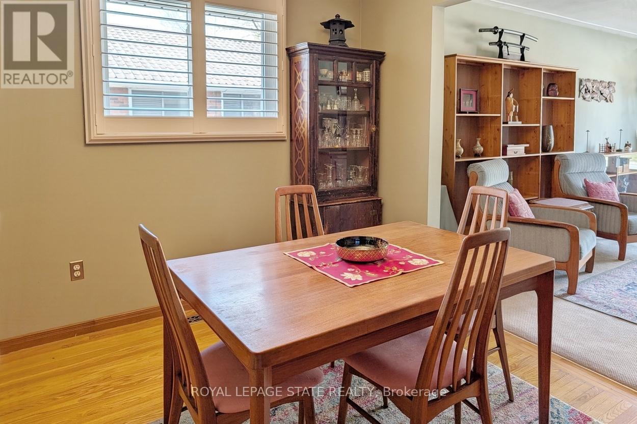 41 Ann Street, Hamilton, Ontario  L9H 2N4 - Photo 4 - X13224654