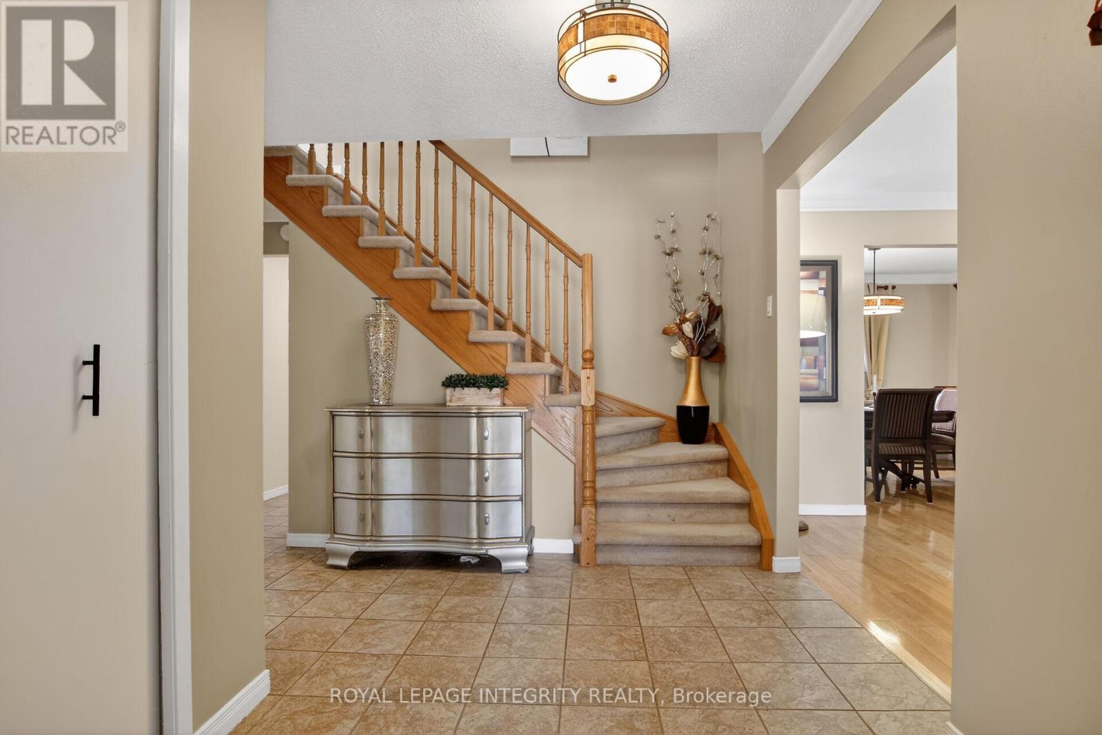 1646 Grey Nuns Drive, Ottawa, Ontario  K1C 1T7 - Photo 7 - X13231308