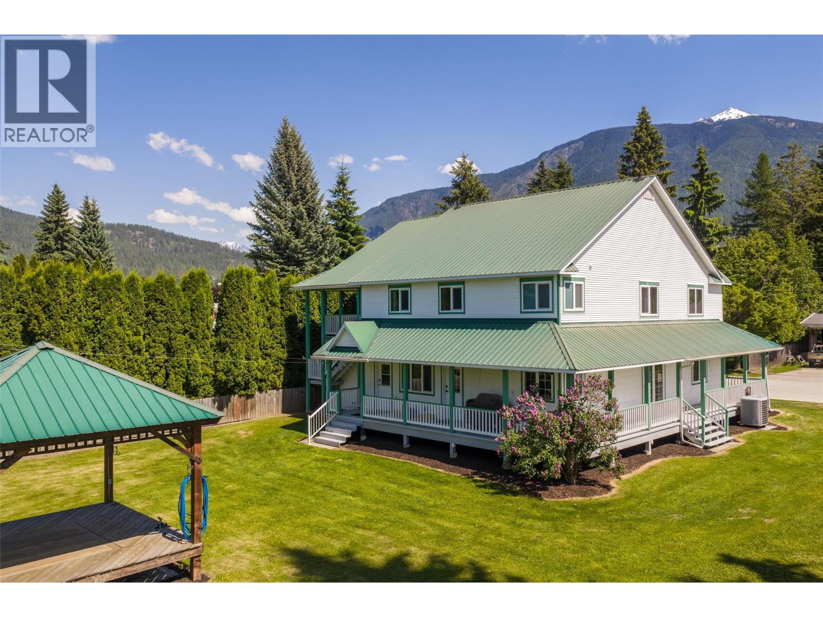 701 Edward Street, Revelstoke, British Columbia  V0E 2S1 - Photo 58 - 10389608