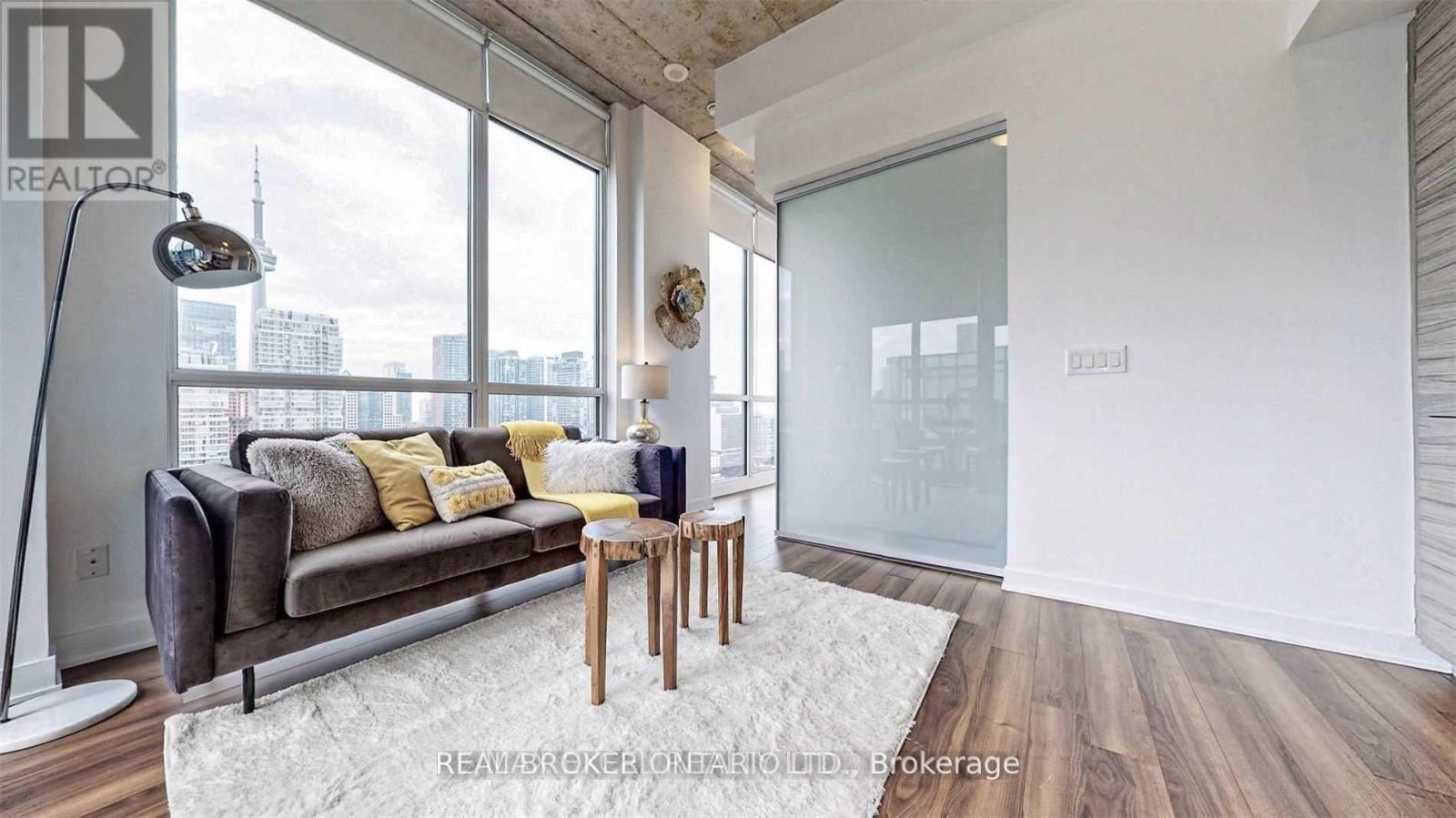 2502 - 210 Simcoe Street, Toronto, Ontario  M5T 2W5 - Photo 6 - C13231200