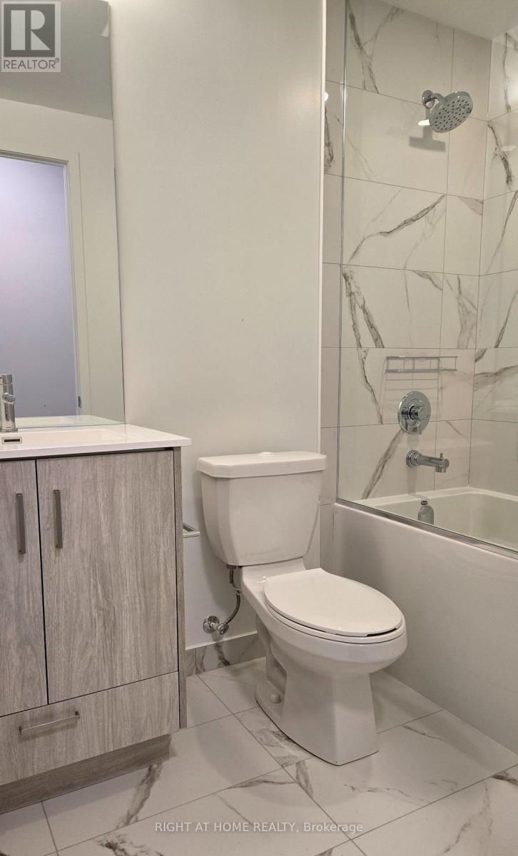 1011 - 180 Front Street E, Toronto, Ontario  M5A 0A9 - Photo 11 - C13231258