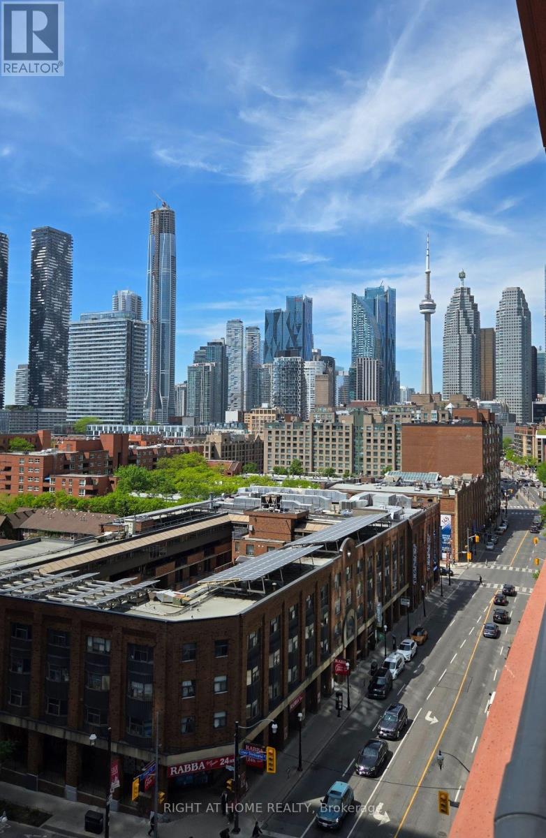 1011 - 180 Front Street E, Toronto, Ontario  M5A 0A9 - Photo 17 - C13231258