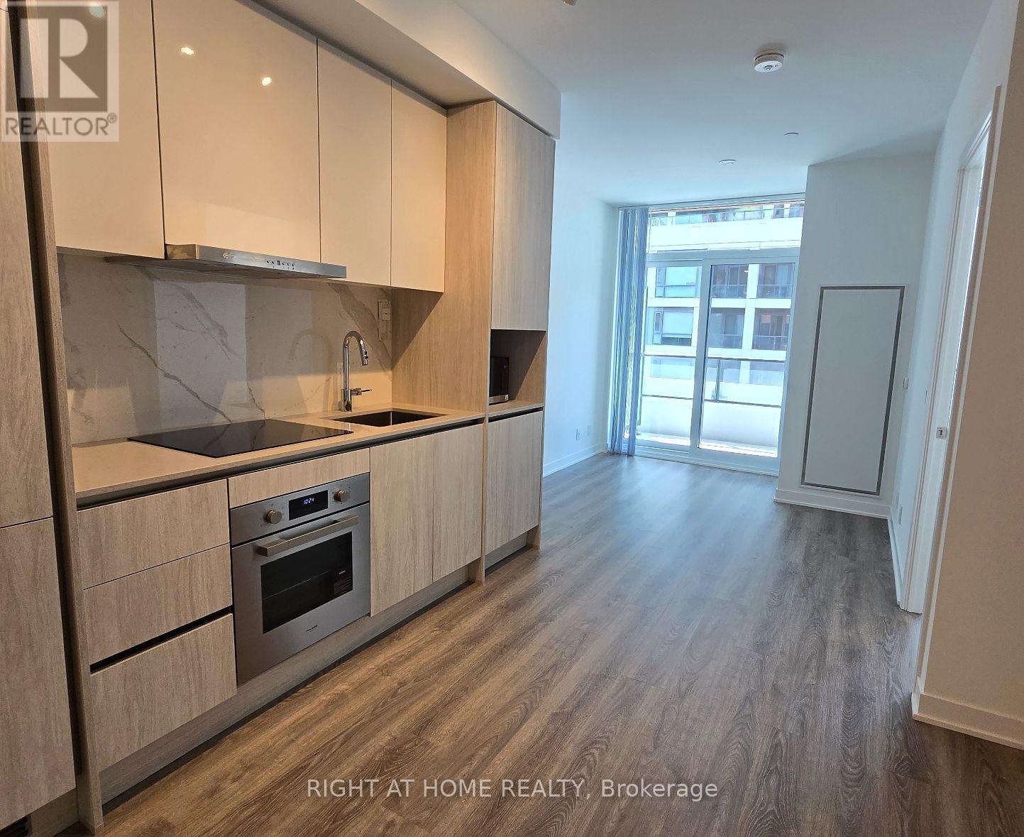 1011 - 180 Front Street E, Toronto, Ontario  M5A 0A9 - Photo 6 - C13231258