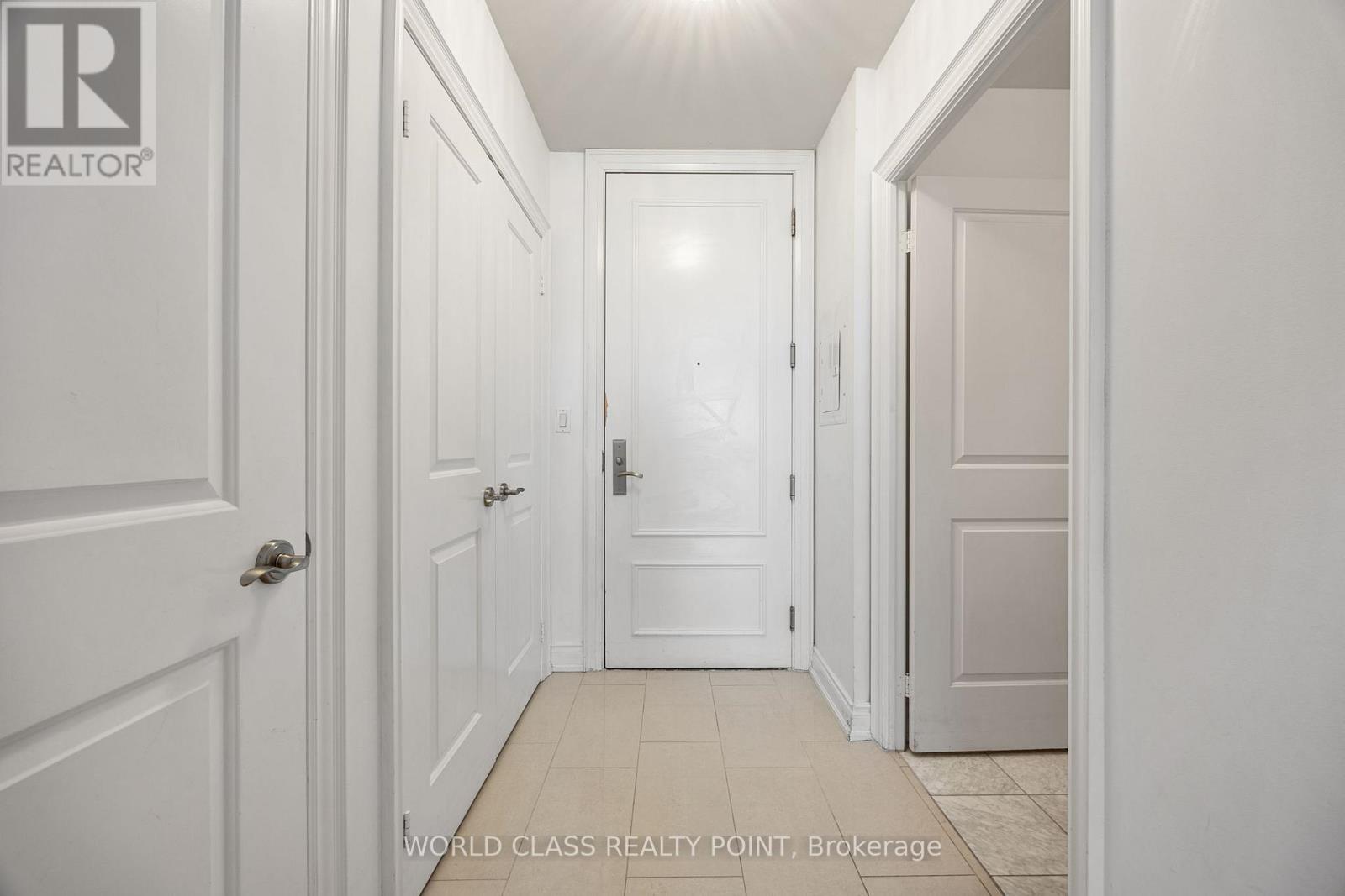 603 - 10 Bloorview Place, Toronto, Ontario  M2J 0B1 - Photo 3 - C13231260