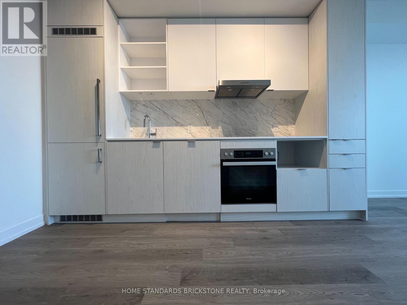 6307 - 55 Cooper Street, Toronto, Ontario  M5E 0G1 - Photo 4 - C13231266