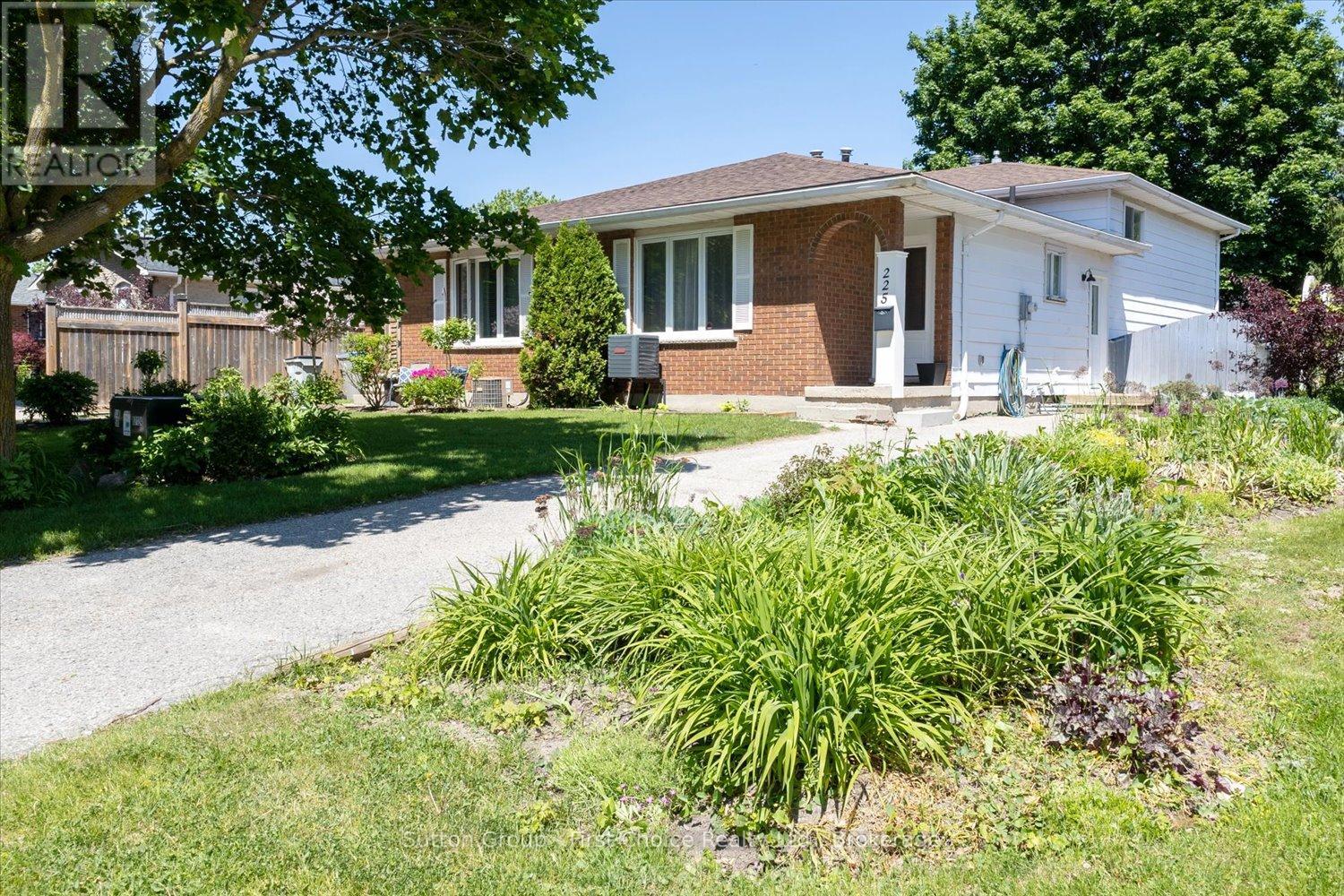 225 Huron Street S, St. Marys, Ontario  N4X 1B3 - Photo 1 - X13231262