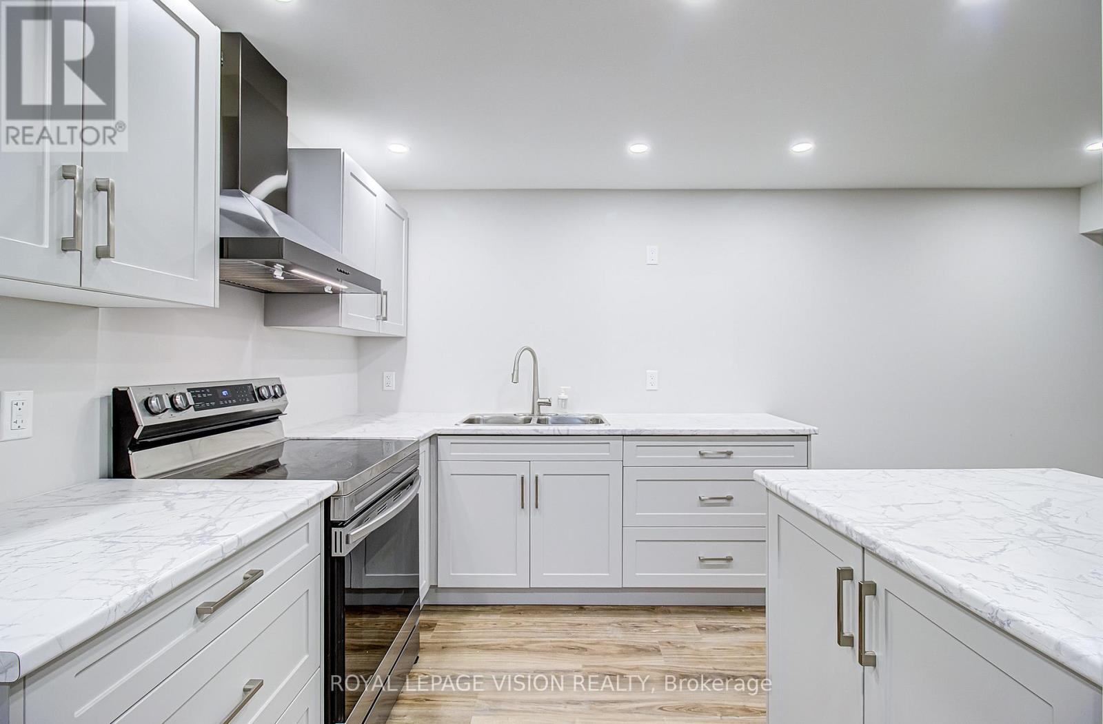 72 Jeanette Street, Toronto, Ontario  M1M 3G1 - Photo 29 - E13231208
