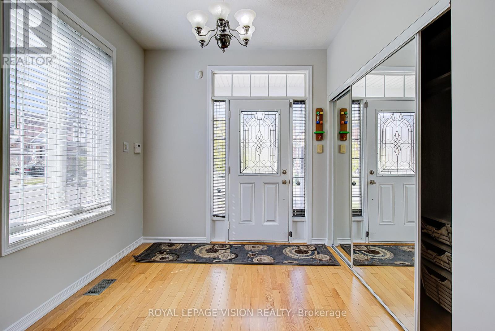 72 Jeanette Street, Toronto, Ontario  M1M 3G1 - Photo 3 - E13231208