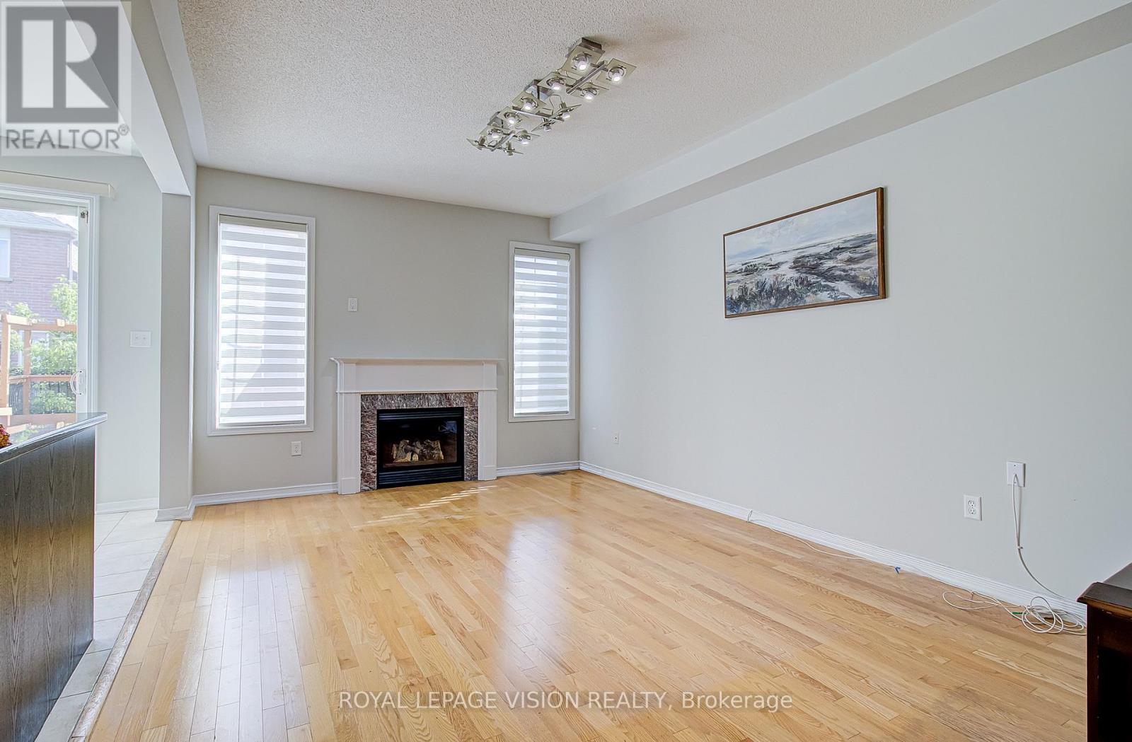 72 Jeanette Street, Toronto, Ontario  M1M 3G1 - Photo 7 - E13231208