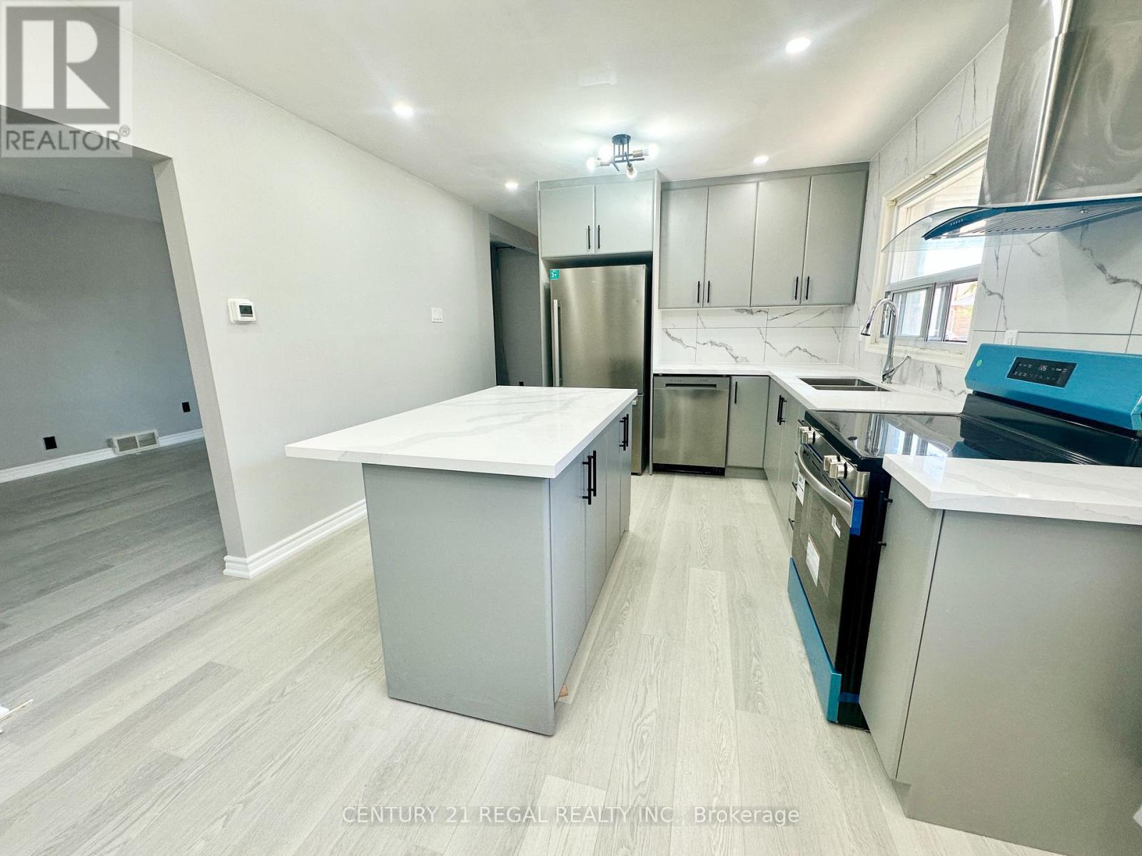 Main - 14 Reddins Road, Toronto, Ontario  M1R 4P1 - Photo 2 - E13231250