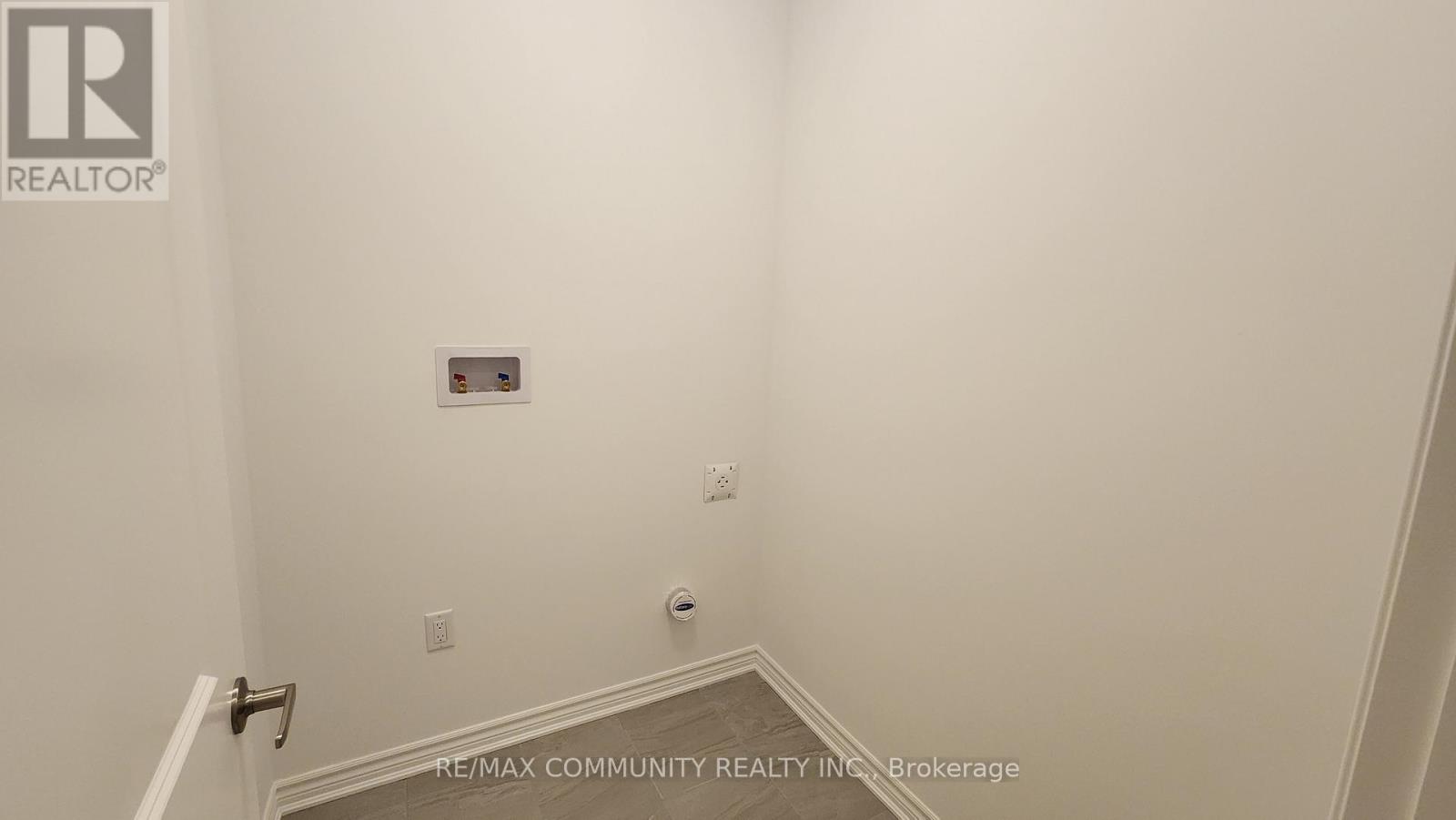 1766 Mineral Spgs Way, Pickering, Ontario  L1X 0T6 - Photo 18 - E13231310