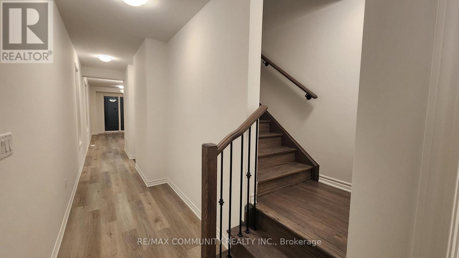 1766 Mineral Spgs Way, Pickering, Ontario  L1X 0T6 - Photo 5 - E13231310
