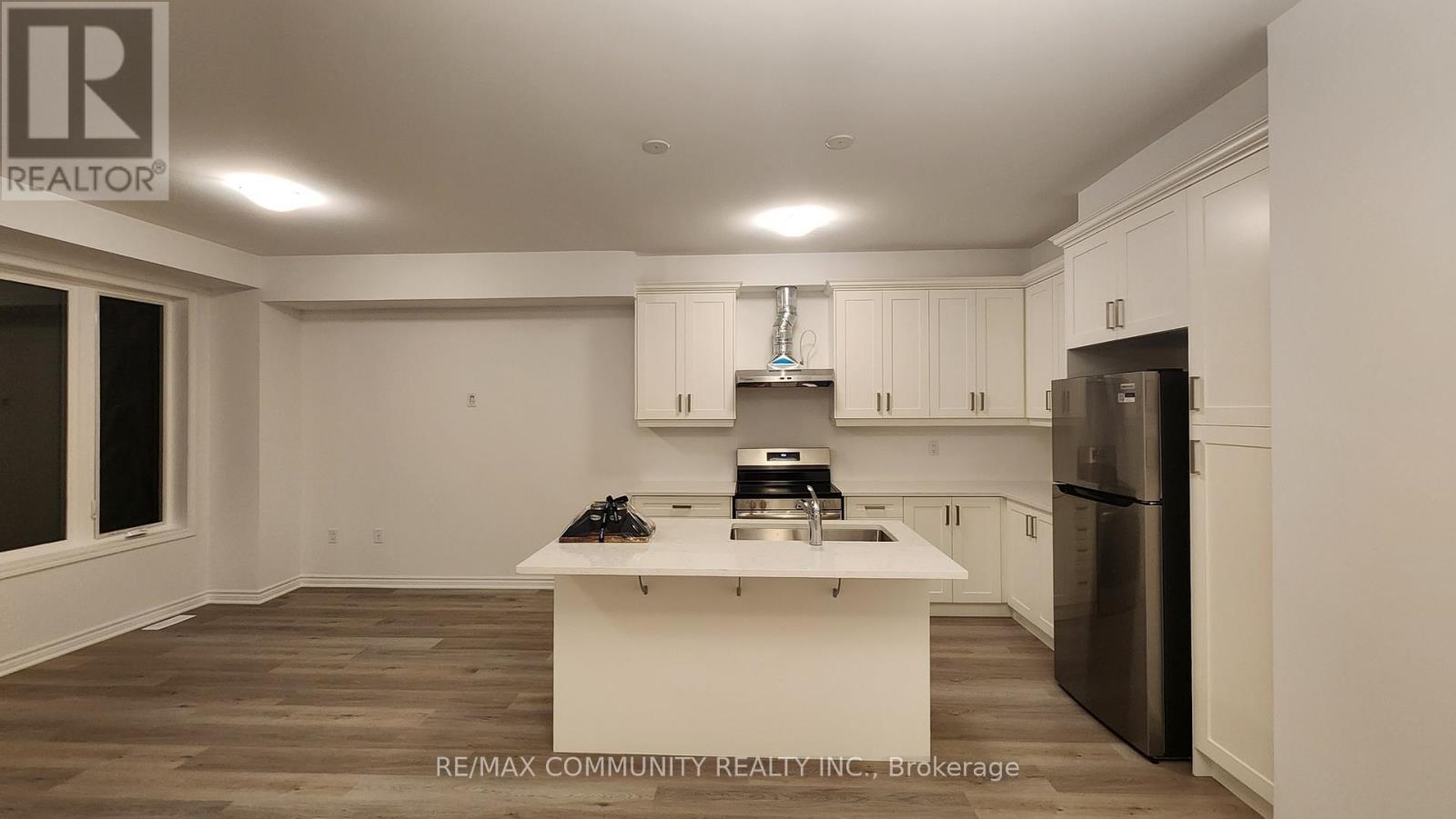 1766 Mineral Spgs Way, Pickering, Ontario  L1X 0T6 - Photo 7 - E13231310