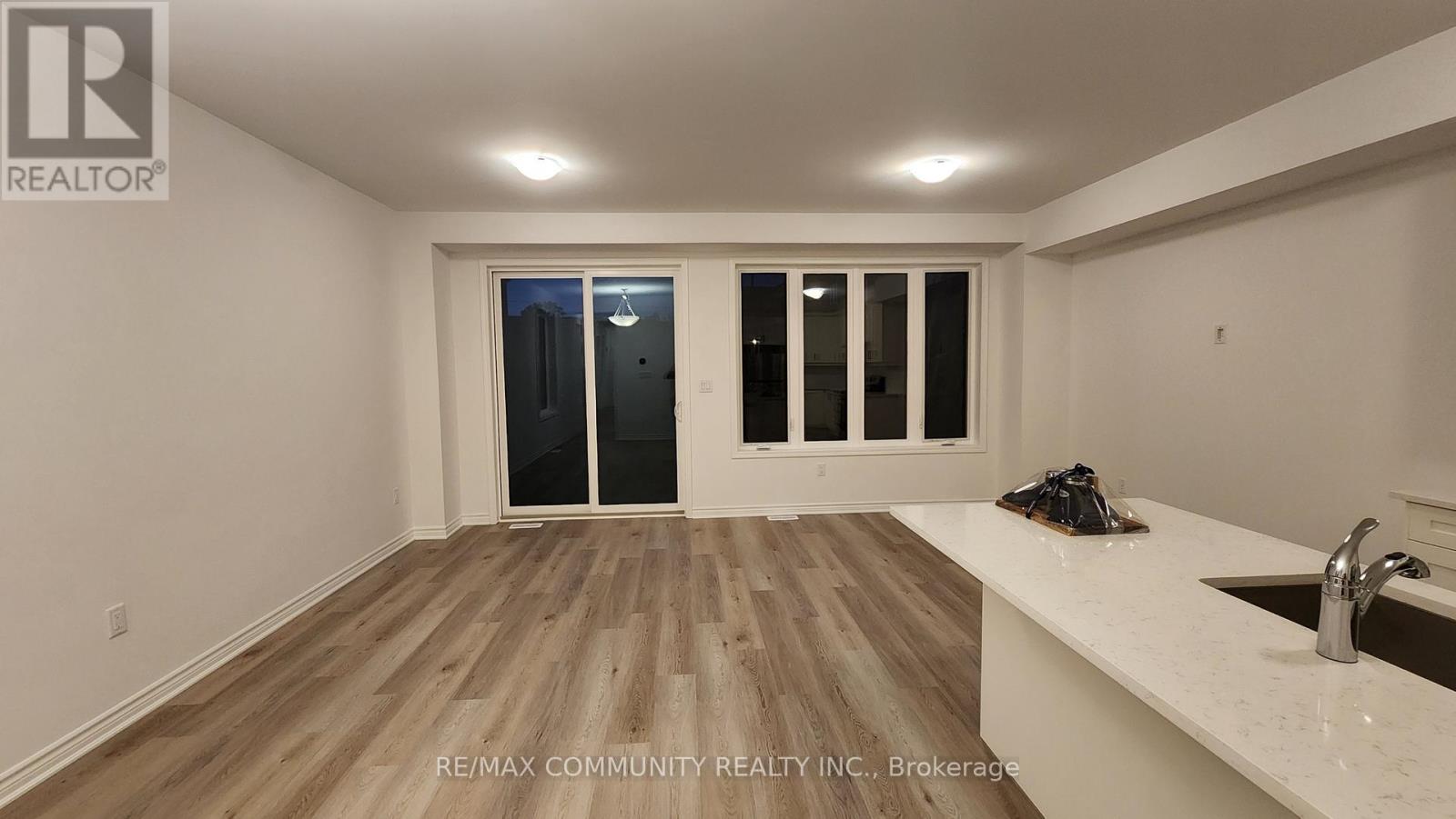 1766 Mineral Spgs Way, Pickering, Ontario  L1X 0T6 - Photo 8 - E13231310