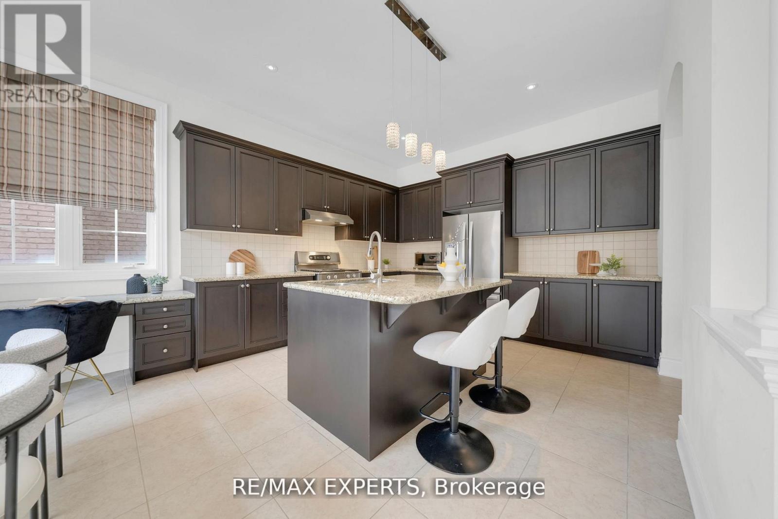 134 Orleans Circle, Vaughan, Ontario  L4H 0V3 - Photo 18 - N13231190