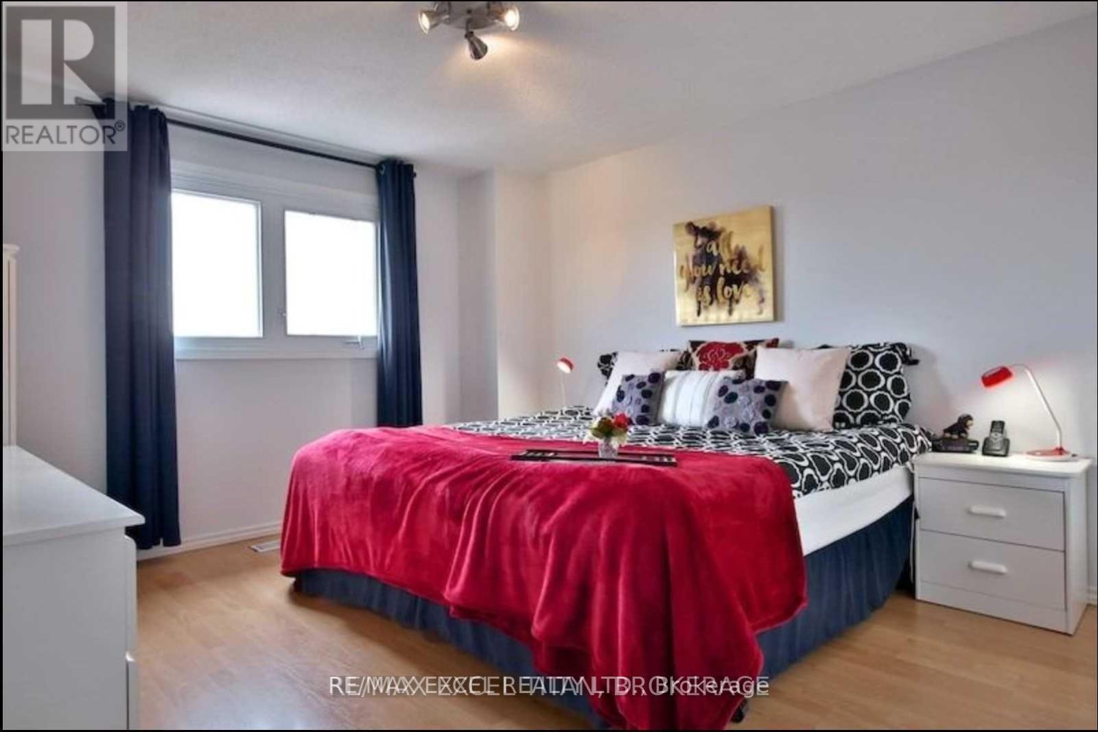 51 Hornchurch Crescent, Markham, Ontario  L3R 7C6 - Photo 10 - N13231288