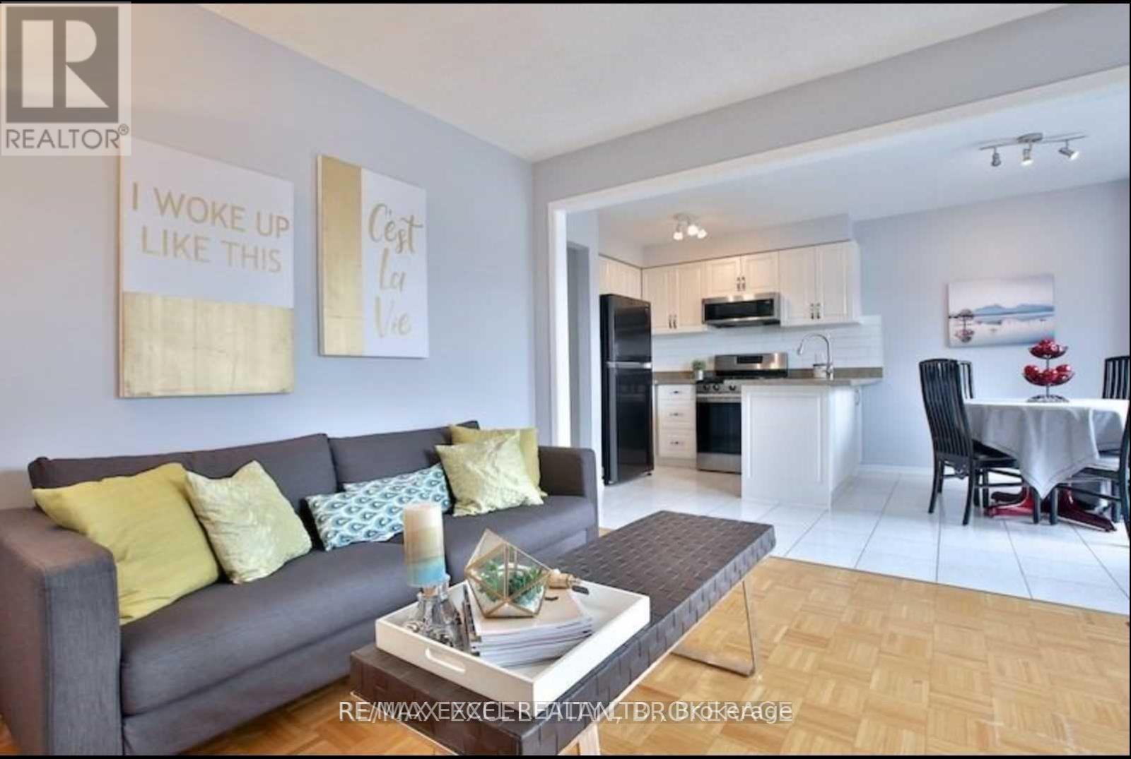 51 Hornchurch Crescent, Markham, Ontario  L3R 7C6 - Photo 6 - N13231288