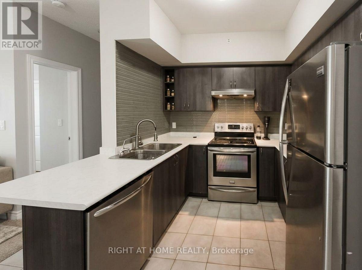 305 - 44 Ferndale Drive S, Barrie, Ontario  L4N 2V1 - Photo 4 - S13231226