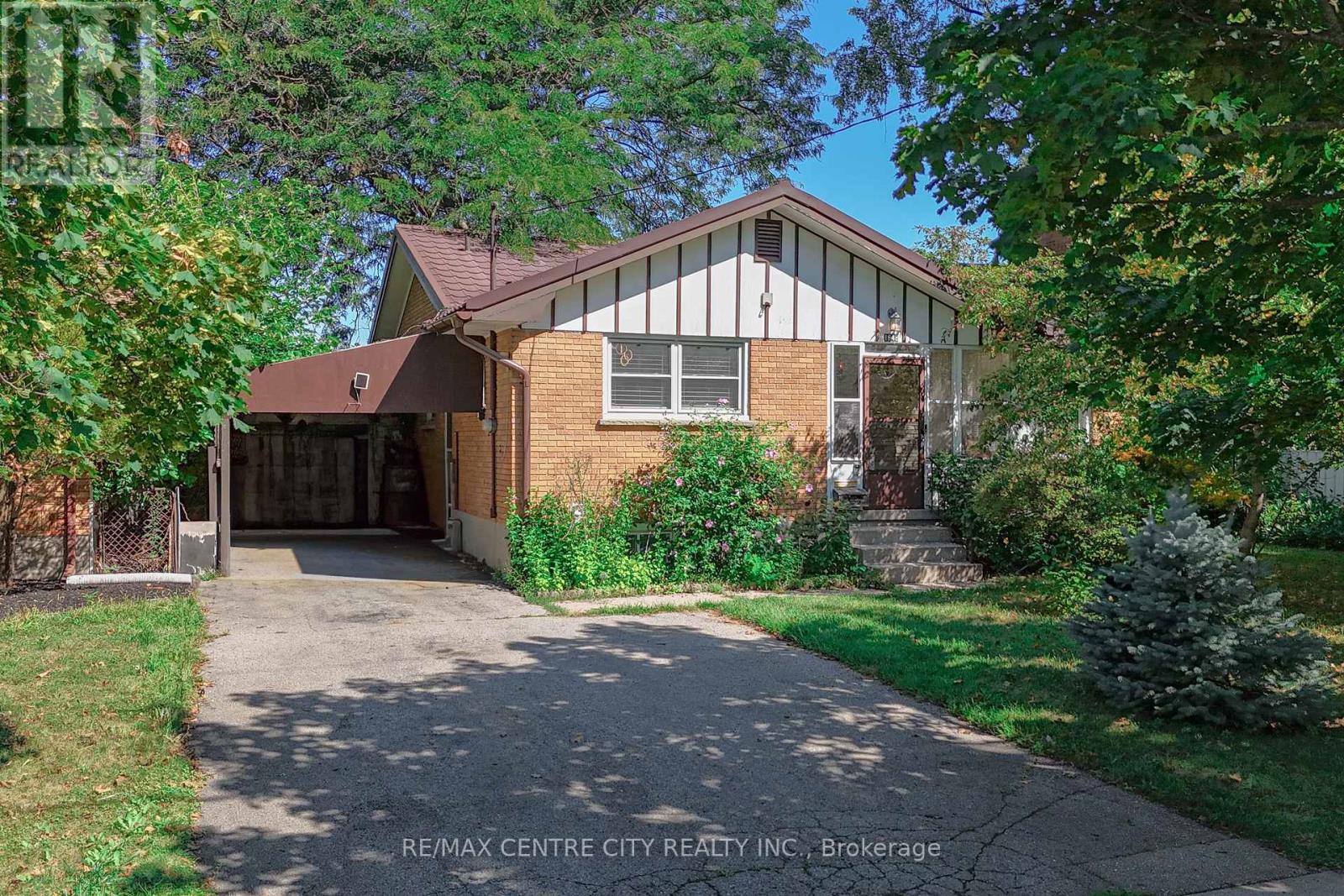 1948 Royal Crescent, London East, Ontario  N5V 1N7 - Photo 2 - X13226218