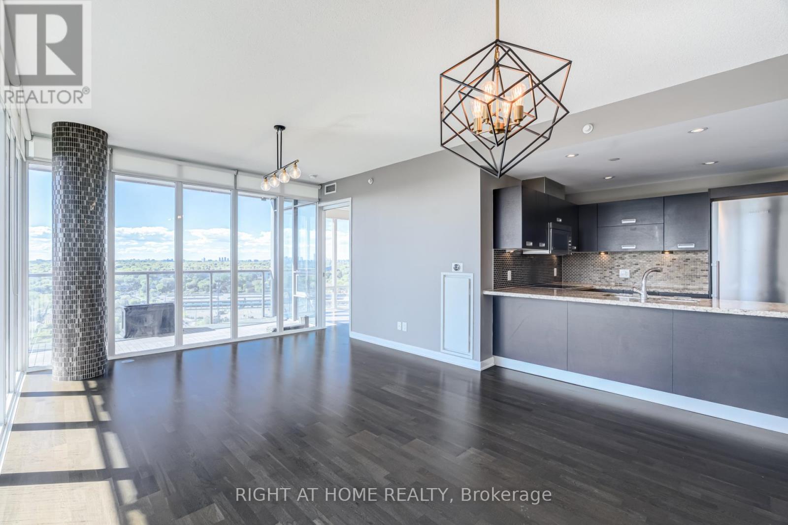 2316 - 90 Park Lawn Road, Toronto, Ontario  M8Y 0B6 - Photo 20 - W13231174