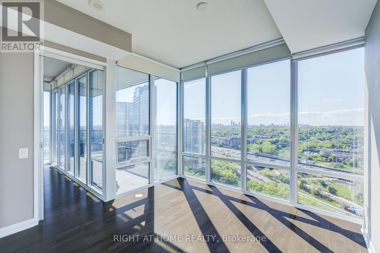 2316 - 90 Park Lawn Road, Toronto, Ontario  M8Y 0B6 - Photo 28 - W13231174