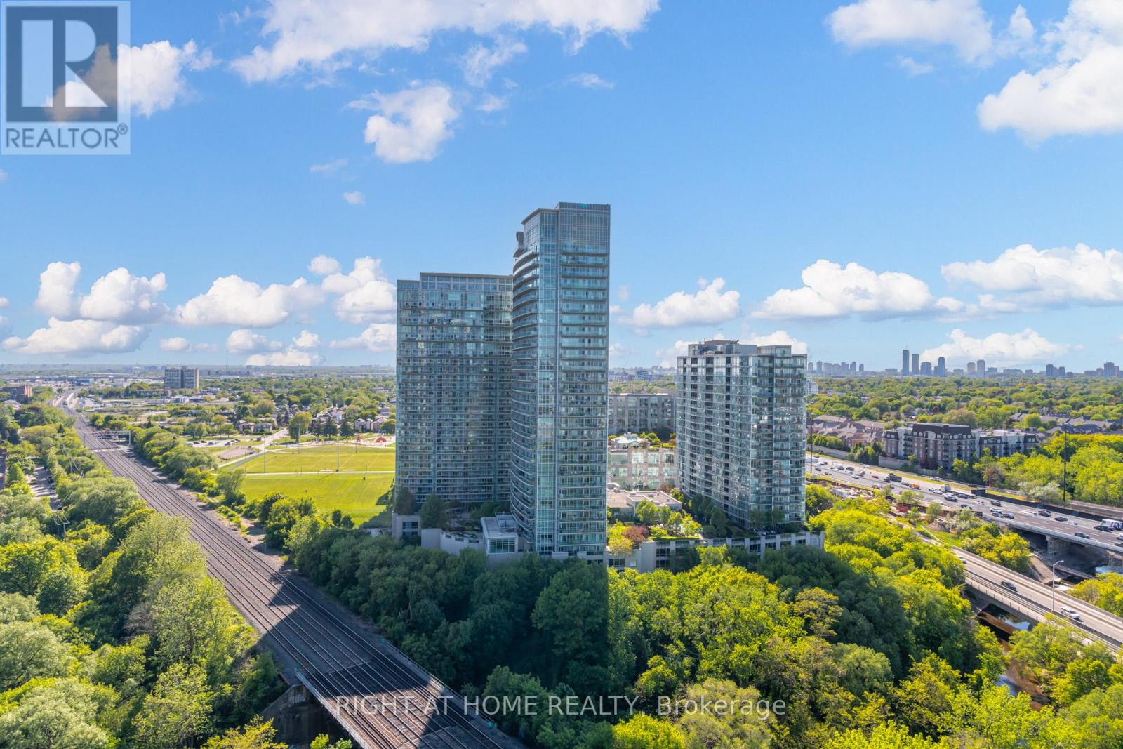 2316 - 90 Park Lawn Road, Toronto, Ontario  M8Y 0B6 - Photo 38 - W13231174