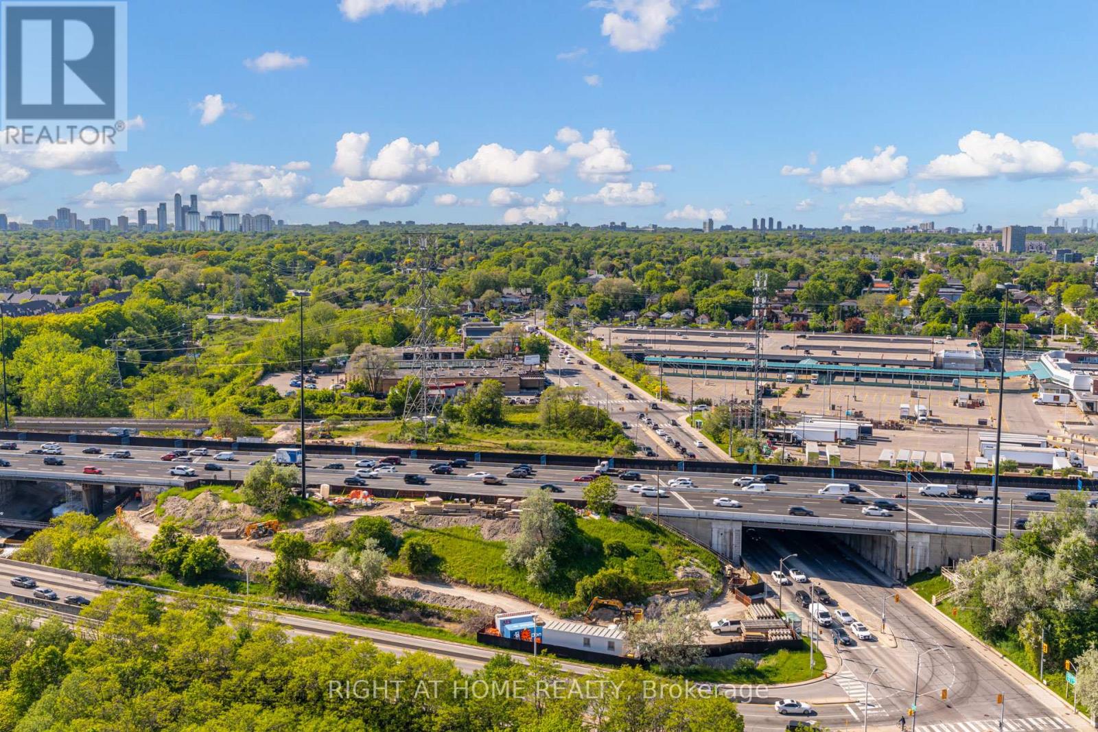 2316 - 90 Park Lawn Road, Toronto, Ontario  M8Y 0B6 - Photo 39 - W13231174